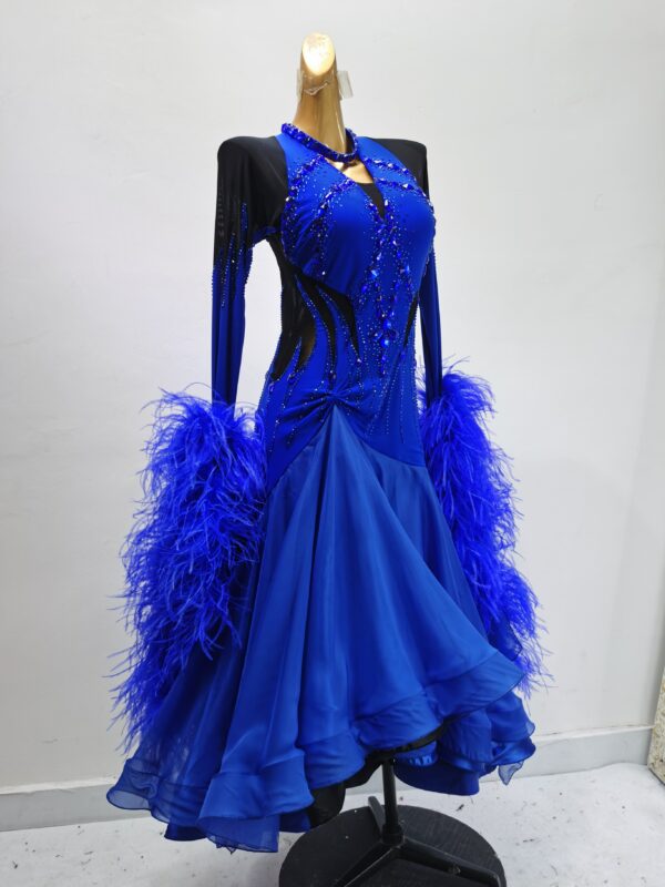 Blue ballroom and smooth dance dress with ostrich feathers, with or without floats - Image 4