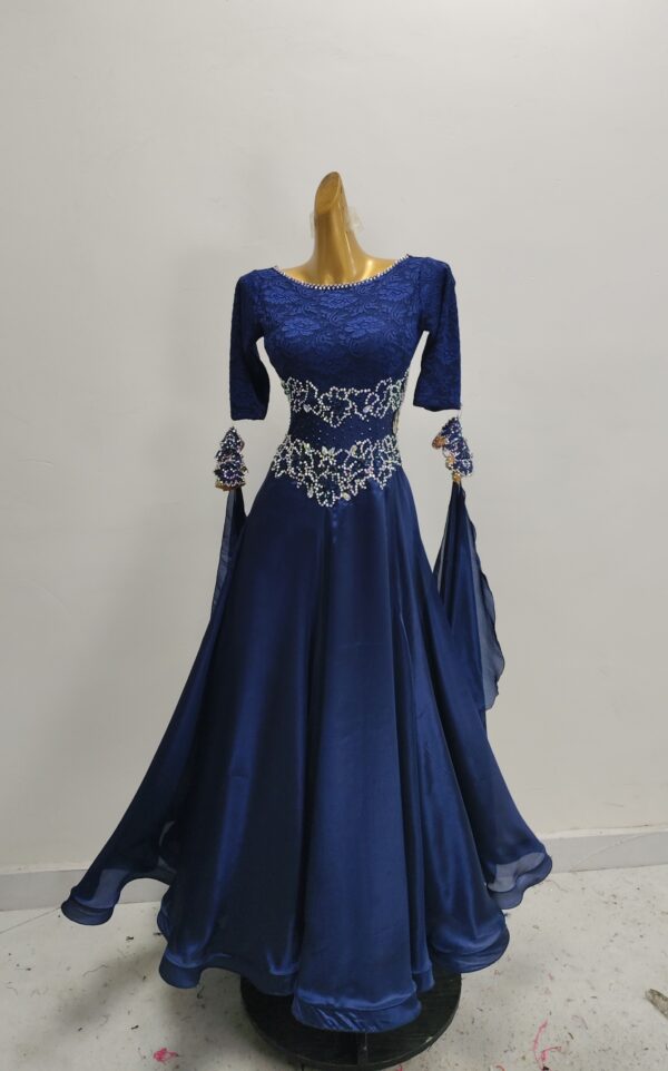 Dark blue smooth dance dress with lace, with or without floats